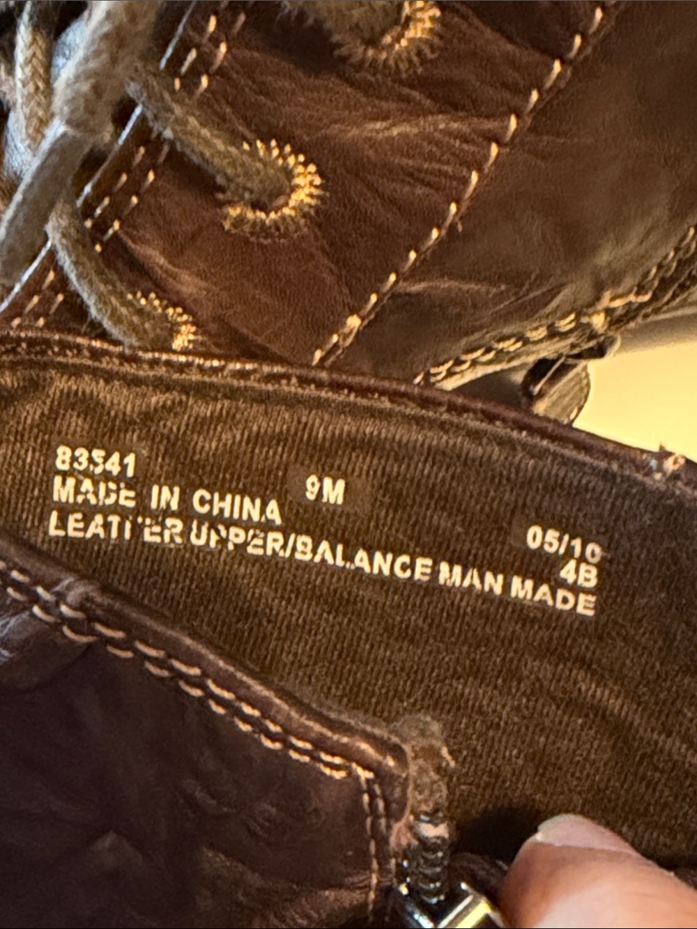 Clarks Nikki North lace up leather boots. Zip on sides. Crinkled brown leather - Picture 7 of 11